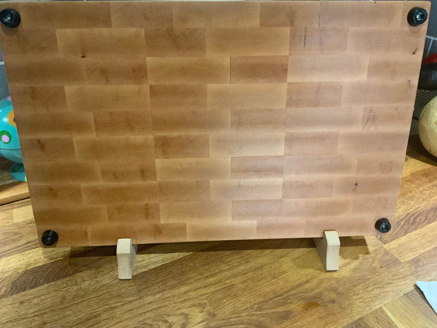Custom pig cuts board rear